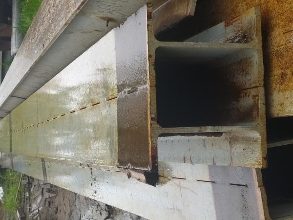 Продаем балку 30Ш2.          Состояние- новая.          длина от 6 до 15.         3метров